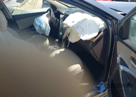 2016 Hyundai Santa Fe Sport 2.4L z USA, uszkodzony, nr VIN 5XYZUDLB6GG306186